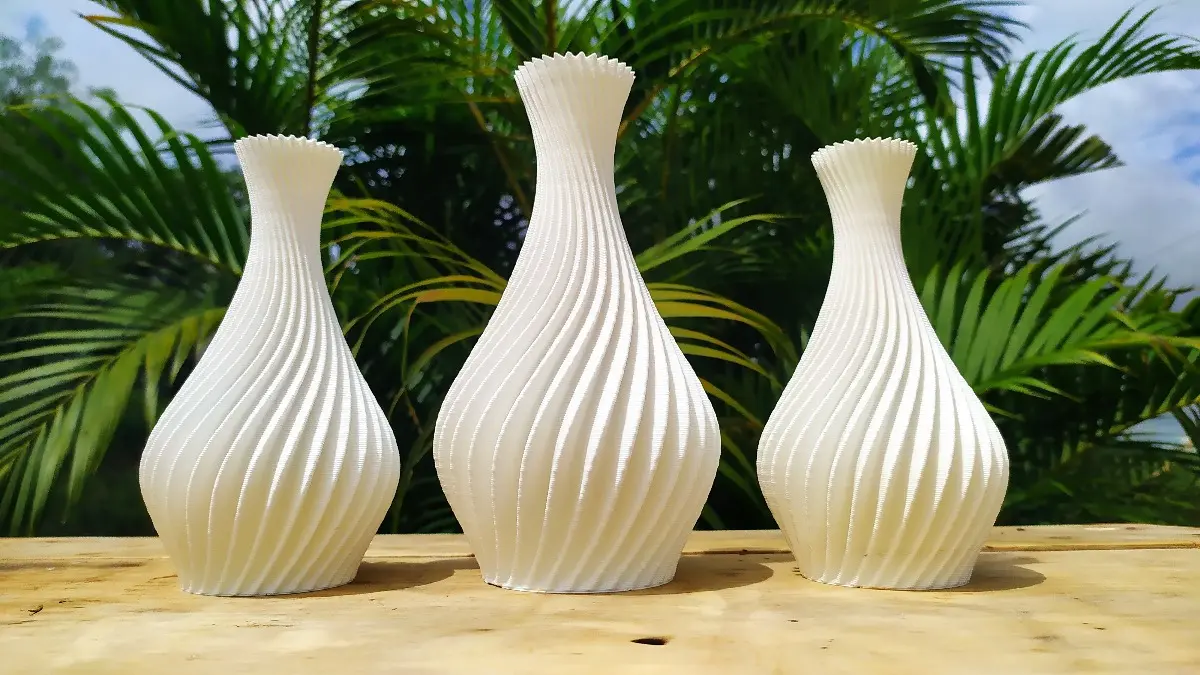 3 Vasos Decorativos Modelo Espiral Marca Universo Alt - Imagem 2